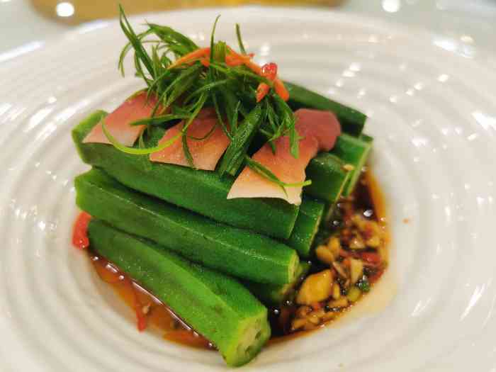 琼菜名厨(龙华区店)-"1.煎鱼,感觉是冰鲜的,一般般. 2.最.