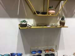 -肆兮眼镜·蔡司·徕卡战略合作店(大坪店)