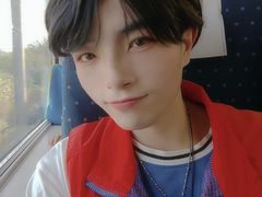 -歌库K馆量贩KTV(万达广场店)