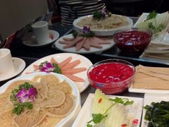 -忘情水鱼头·鲜鱼火锅(滨江中路店)