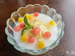 -湖畔鲁菜·二十年老字号餐厅(大明湖店)