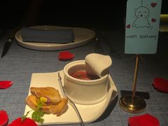 -弦月窗LUNETTE BY AMANDA(复兴路店)