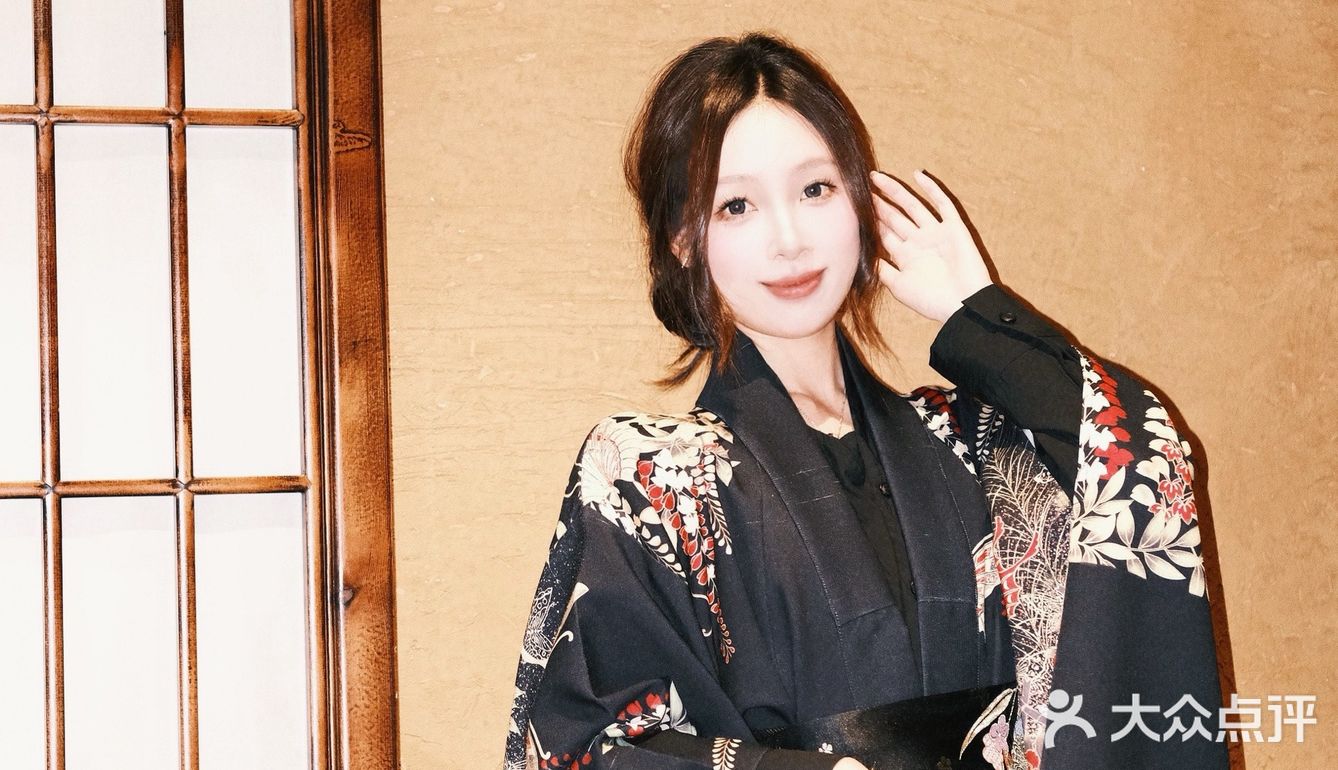 在台州 一家可以换装的日料店🍱