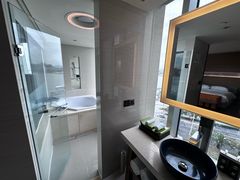 -厦门海港英迪格酒店(中山路店)