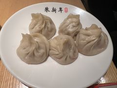 传统鲜肉小笼包-朱新年·苏式汤团·面点(北寺塔店)