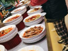 -新艺自助美食城(中山路店)