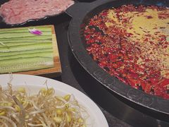 -渝宗老灶火锅(巴国城店)