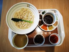 -剔八谷山西面馆(南内环店)