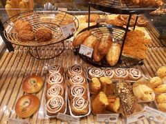 -PARIS BAGUETTE巴黎贝甜(周浦万达店)