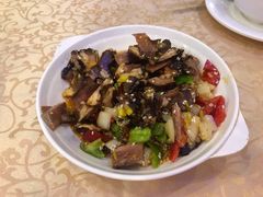 -维吾尔餐厅(宜山路店)