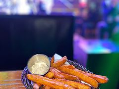 -鲨鱼美式餐厅酒吧Sharky