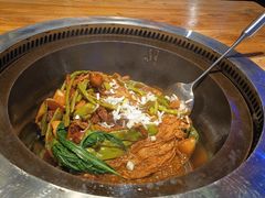 -山河屯铁锅炖·非遗东北菜(南山店)