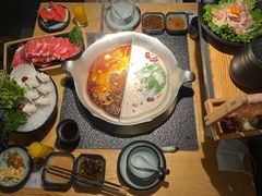-湊湊火锅·茶憩(新中关购物中心店)
