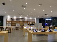 -华为授权体验店(中山公园来福士)