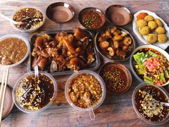 -王万妈卤猪脚(青岩交通路)