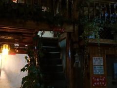 -五花石之旅客栈