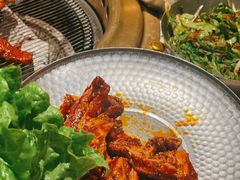 -蚂蚁洞·烤肉大营地(上海静安大悦城店)