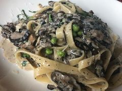 -WOLFGANG PUCK KITCHEN & BAR(迪士尼小镇店)