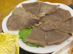 -两三事小郡肝串串香火锅(桂庙店)