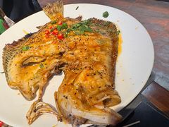 -鸭绿江海鲜烧烤大排档(杏林街店)