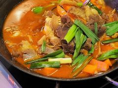 -霄汉牛三鲜湖北砂锅菜(万松园2店)