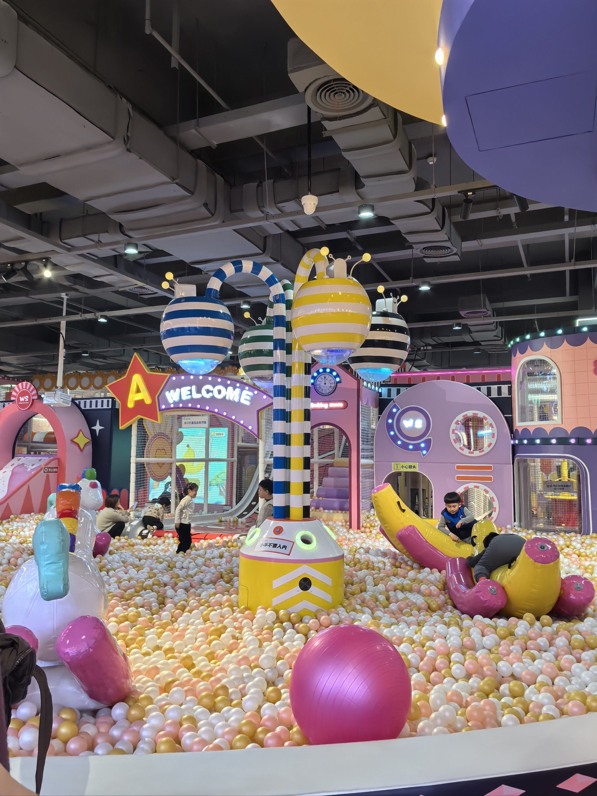 室内儿童乐园#遛娃好去处#儿童游乐场
