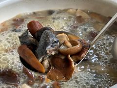 -云朵小院·石锅鱼·野生菌餐厅(蒗放店)