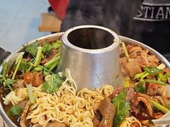 -郑记•不夜城烧烤•龙虾•虾蟹(黄鹤楼店)