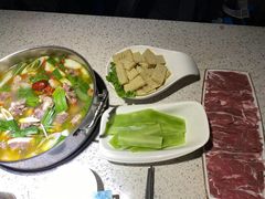 -马老六清真餐饮(西站店)
