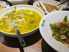 -新白鹿餐厅(滨江银泰店)