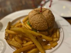 火焰烤鸡-1886德国汽车餐厅(外滩十六铺码头店)