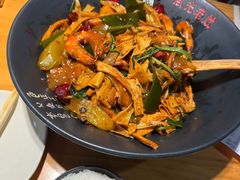 -风光老灶麻辣香锅(大成路翠微百货店)