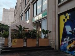 -龙治汉堡(中华城店)