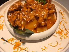 凤梨少女咕噜肉-茶宴·美食地标餐厅(沙坡尾店)