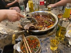 -肖肖酸萝卜鱼火锅(总店)