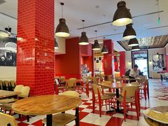 -城市大道红炉披萨烘焙坊