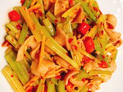 -雀蓝川菜(奥体广场店)