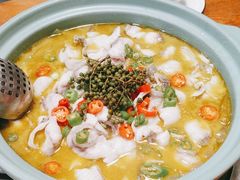 -重庆鸡公煲·青锅花椒鱼(牡丹江路店)