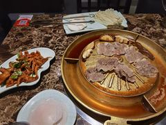 -猪啊牛呀羊啊铜盘烤肉(正大广场店)