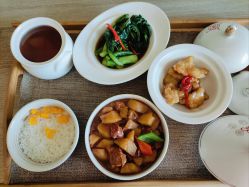 -月满阁月子中心(莲湖区店)
