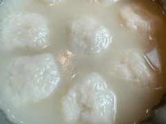 手工鱼丸汤（小份）-魏铭鱼头捞饭(晋阳路店)