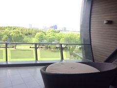 -上海滴水湖皇冠假日酒店