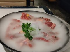 -三不牛腩(宾虹路店)