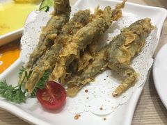 椒盐多春鱼-佰搭果·广式茶餐厅(西华路店)