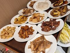-天宜隆蘑菇宴火锅(石景山旗舰店)