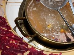 -牛人日志·鲜牛肉骨汤火锅(万科里瑧店)