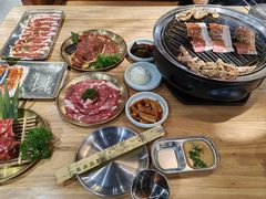 -汉城烤肉·黑金冠(华山路店)