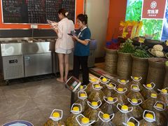 -常株潭·湖南家宴·团建宴会厅(西乡店)