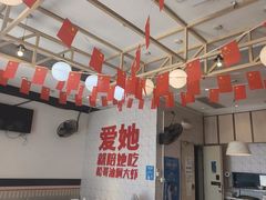 -松哥油焖大虾.小龙虾.黑鸭煲(海岸城店)