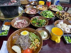 -喝丢一只鞋·东北烤肉·烧烤·铜火锅(江宁店)